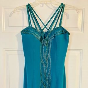 Gorgeous Long Teal Blue evening cocktail dress